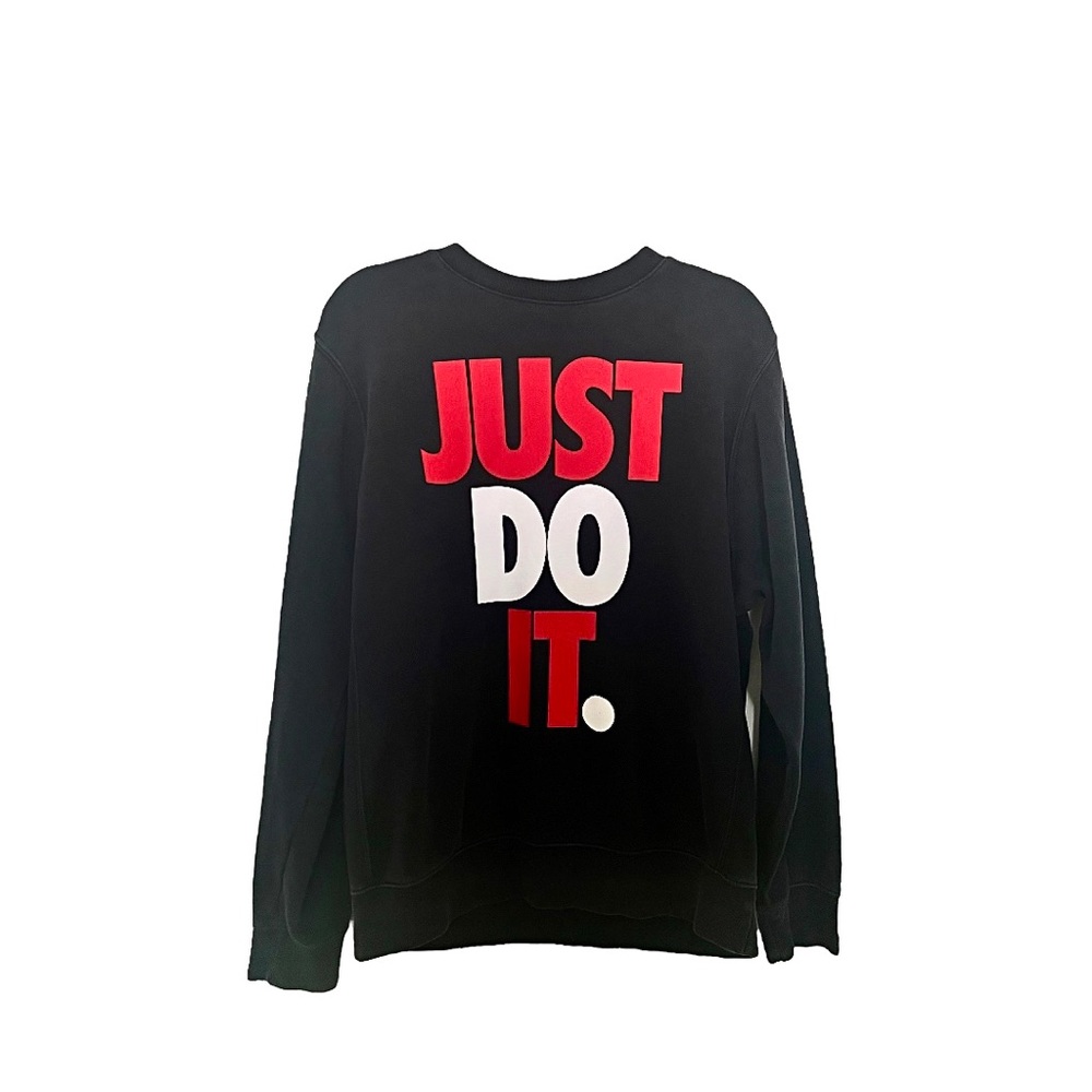 Men’s Nike sweatshirt